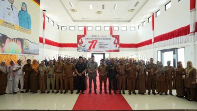 10 Pejabat Fungsional Pemkab Sijunjung Dilantik, Bupati Benny : Tingkatkan Disiplin dan Etos Kerja