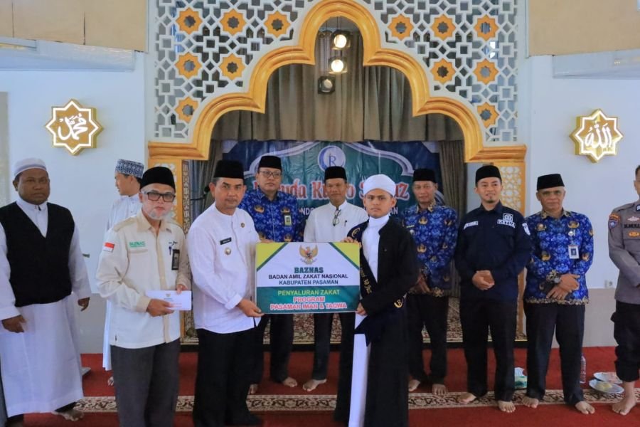 Wisuda Santri Hafiz 30 Juz Al-Qur’an, Wabup Parulian: CR Harus Jadi Pencetak Generasi Qurani Pasaman