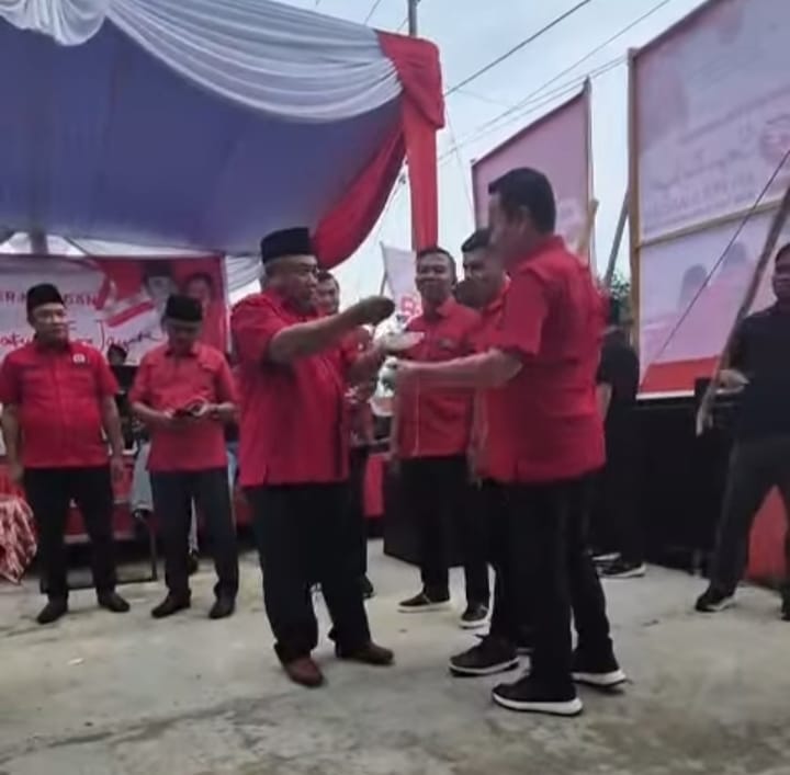 Adidas Anggota DPRD Dharmasraya Hadiri Perayaan HUT PDIP Dharmasraya ke 52 tahun