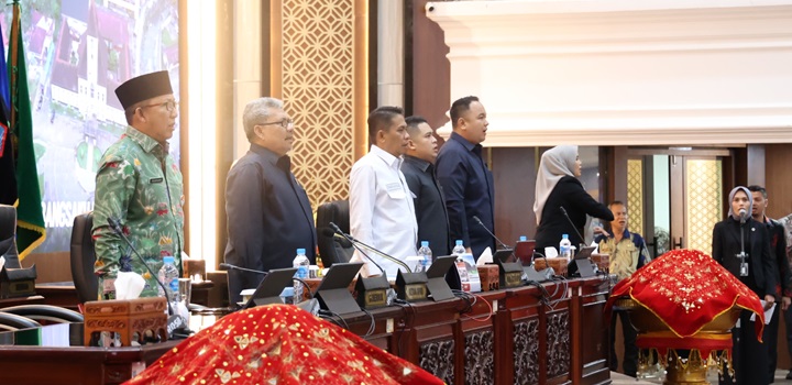Alat Kelengkapan DPRD Sumbar Ditetapkan