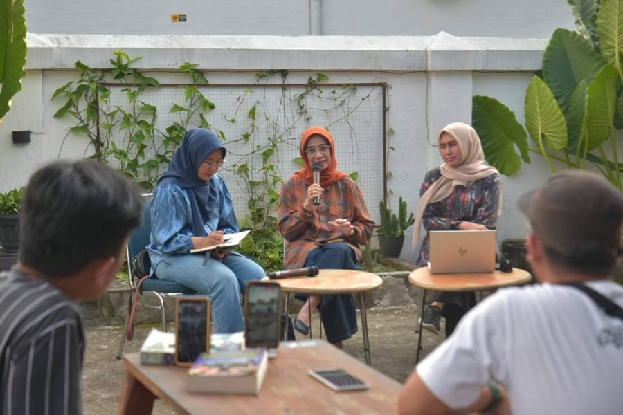 Ambun Kadri Jadi Pembicara 'Diskusi Kolam Kopi' dengan Tema Kesehatan Mental & Mentalitas Pemuda