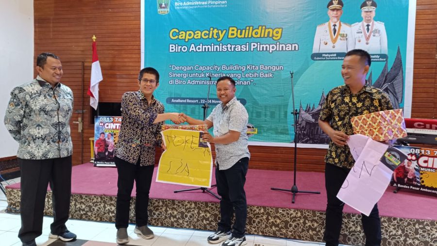 Asisten Administrasi Umum Setdaprov Sumbar Harap Kinerja Biro Adpim Meningkat