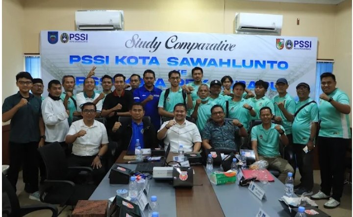 Askot PSSI Sawahlunto Belajar Sistem Pembinaan Modern di Pekanbaru