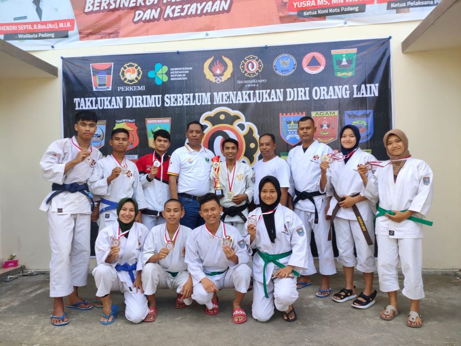 Atlet Perkemi Pasbar Raih 10 Medali di Ajang Kejurda Wali Kota Padang
