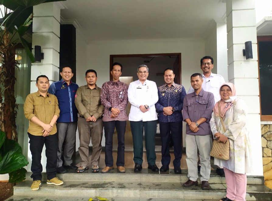 Audiensi ke Wamentan RI, Wabup Sijunjung Cari Peluang Kegiatan Pertanian dan Pendanaan APBN