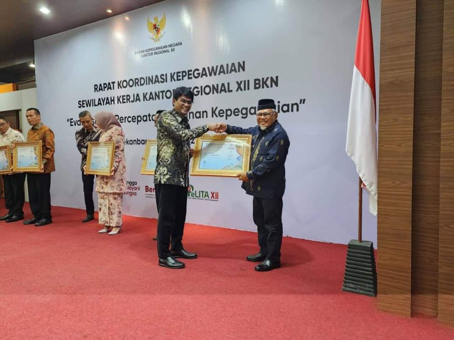 Badan Kepegawaian Negara Berikan Penghargaan Kepada Pemko Sawahlunto