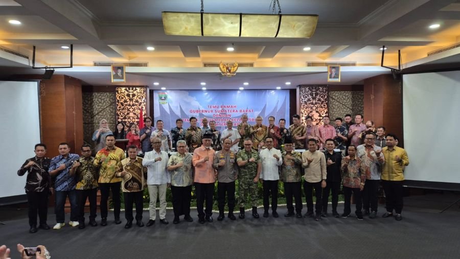 Bahas Pajak Air Permukaan, Pemprov Sumbar dan Forkopimda Gelar Dialog dengan Pengusaha Sawit