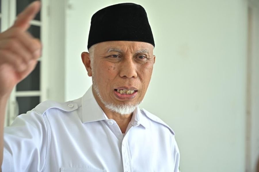 Bank Nagari Masuk Jajaran Bank Terbaik Dunia Versi Majalah Forbes, Gubernur Mahyeldi Beri Apresiasi