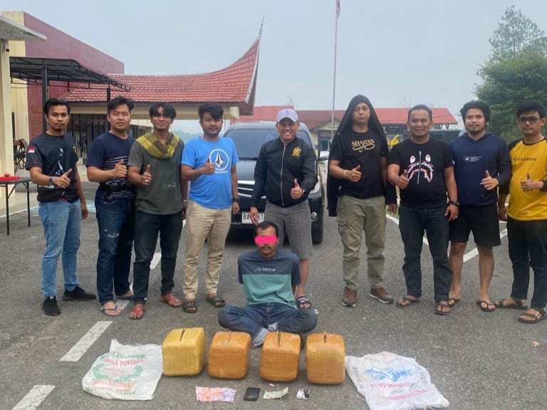 Bawa Ganja 20 KG, Pria Asal Tanah Datar Diamankan Polisi