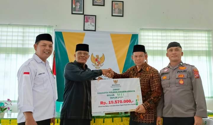 BAZNAS Menerima Zakat Rutin Dari Polres Dharmasraya