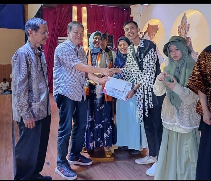 Belasan Pemenang Lomba Menulis Surat Bagi Guru dan Siswa Tampil di Festival Kota Tua
