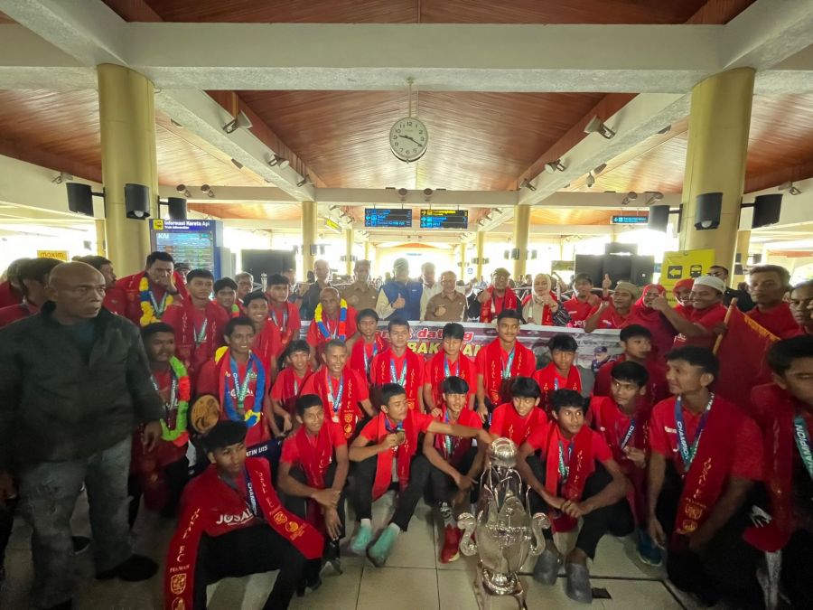 Berhasil Juarai Piala Soeratin U-15 tahun 2024, Josal FC Piaman disambut Meriah Pemprov Sumbar