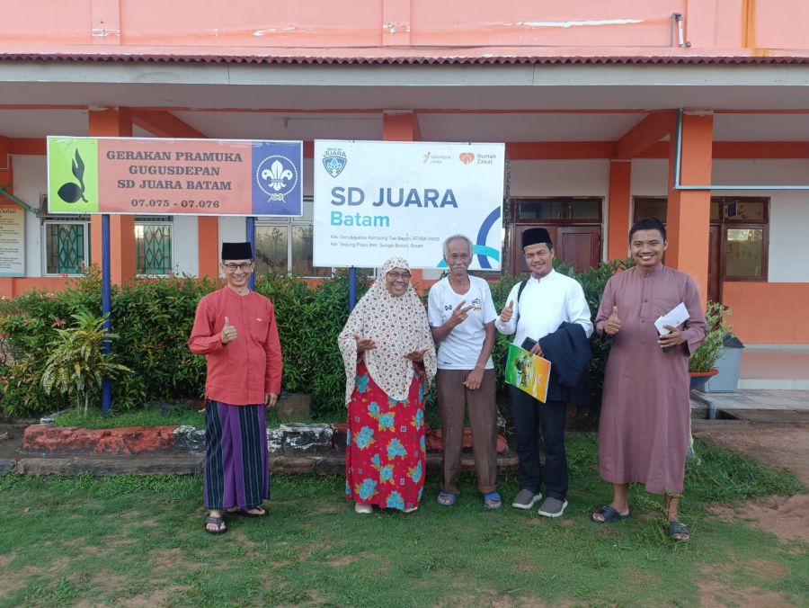 Beri Motivasi Anak SD Juara Batam, Eri Santoso Harap bisa Segera Wujudkan Sekolah Gratis di Padang