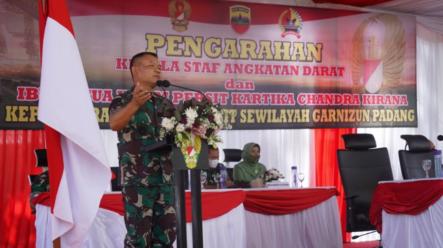 Berikan Pengarahan Prajurit Yonif 133/YS, Ini yang Disampaikan KSAD Jenderal Dudung Abdurachman