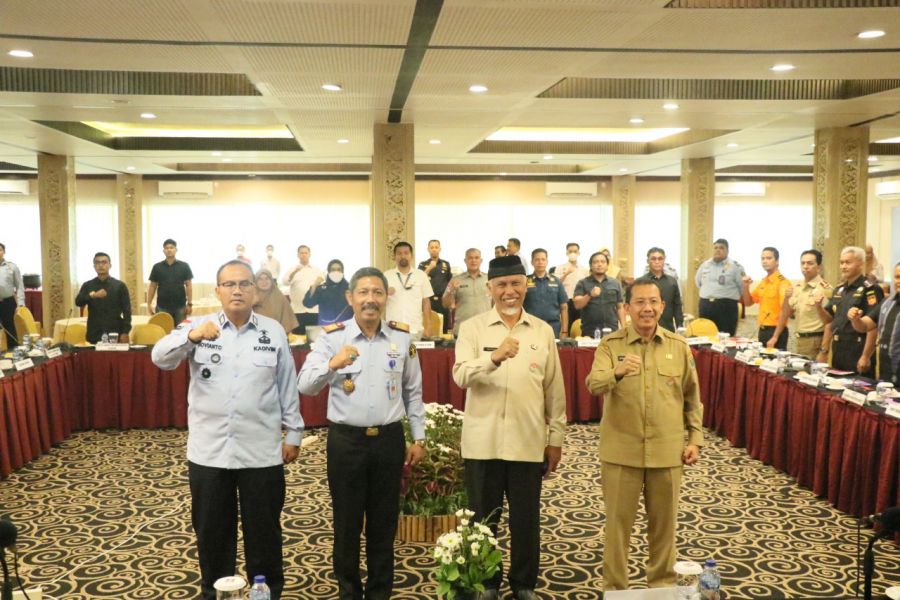 Bersiap Menghadapi Visit Beautiful West Sumatera 2023, Gubernur Buka Rakor Tim PORA Sumbar