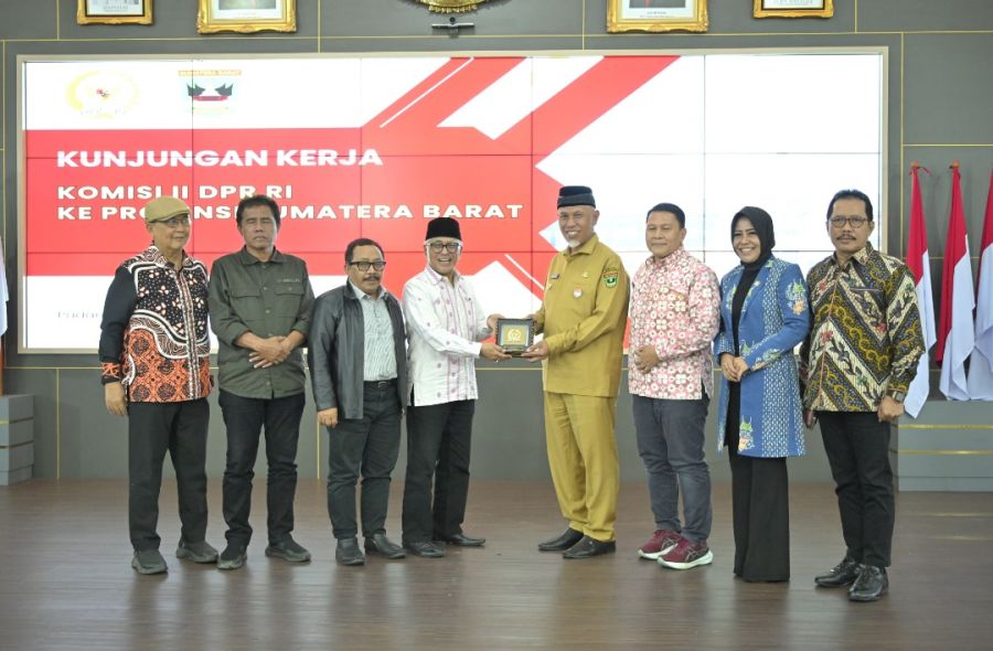 Bertemu Komisi II DPR RI, Gubernur Mahyeldi Tegaskan Kesiapan Sumbar Menghelat Pesta Demokrasi 2024