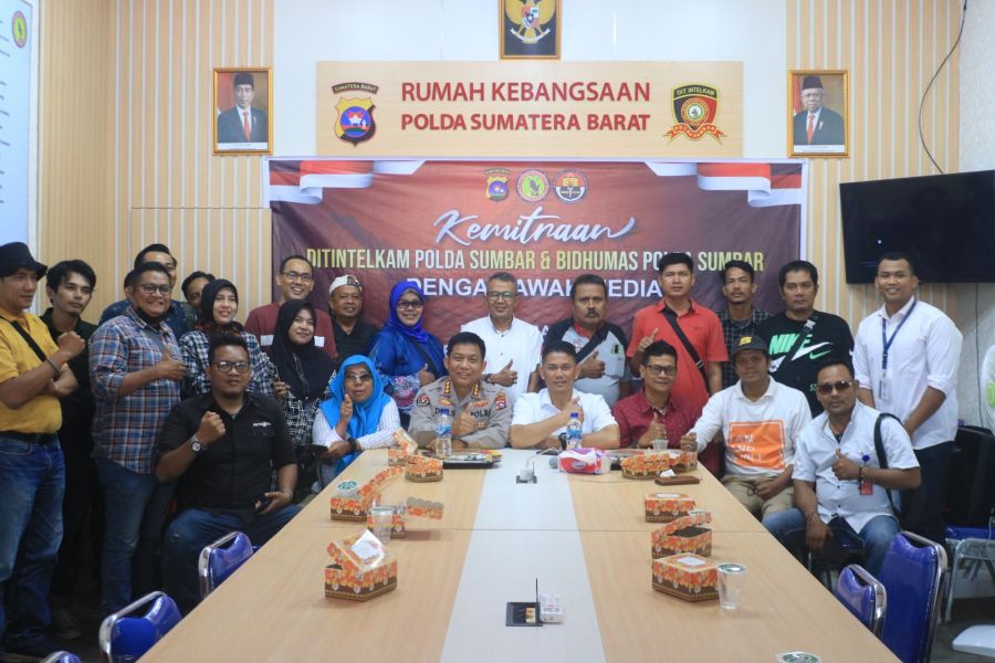 Bidhumas dan Ditintelkam Polda Sumbar Jalin Kemitraan dengan Jurnalis