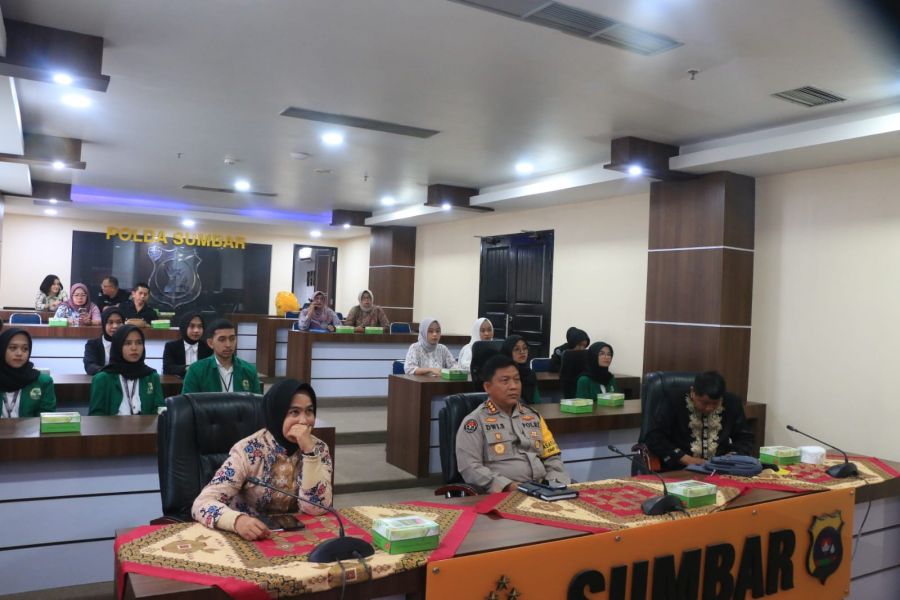 Bidhumas Polda Sumbar Gelar Dialog Publik melalui Virtual Zoom