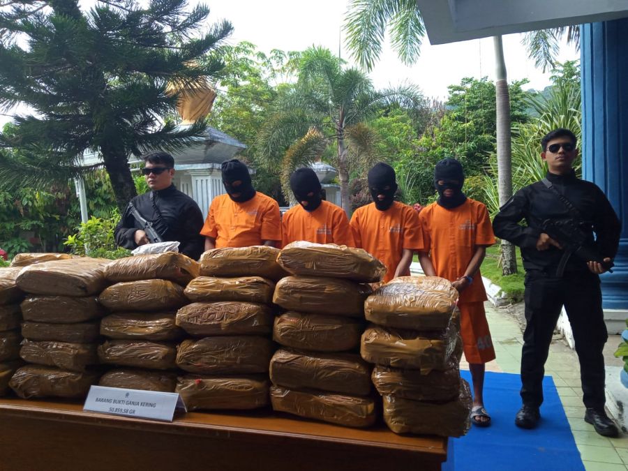 BNNP Gagalkan Pengiriman 50 Kg Ganja ke Sumbar 