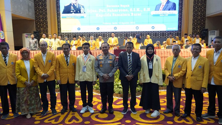 Buka PKKMB 2023, Prof Ganefri Sebut UNP Gratiskan Internet untuk Mahasiswa