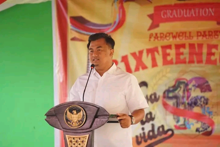 Bupati Berpesan Kepada Siswa Agar Terus Lanjutkan Pendidikan ke Jenjang yang Lebih Tinggi