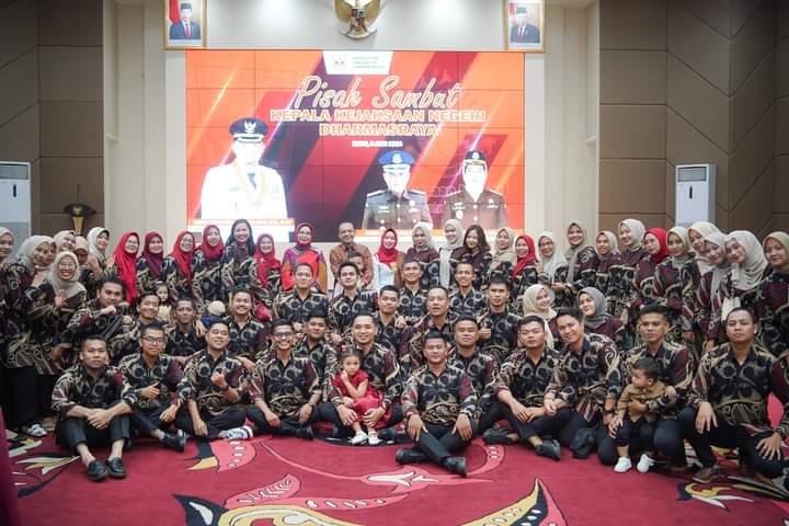 Bupati dan Ketua DPRD Dharmasraya Hadiri Pisah Sambut Kejari Dharmasraya