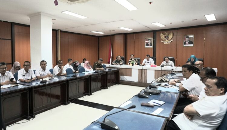 Bupati Dan Wabup Sijunjung Ikuti Roadshow Penurunan Stunting Bersama Menko PMK RI Secara Daring