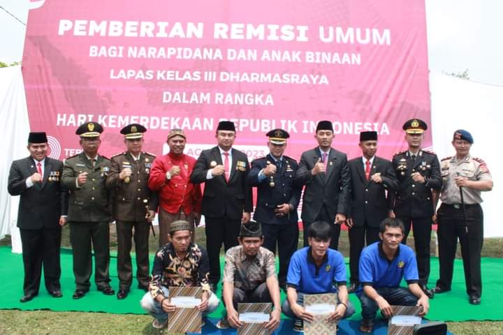 Bupati Serahkan Remisi Umum Kepada 192 Narapidana 
