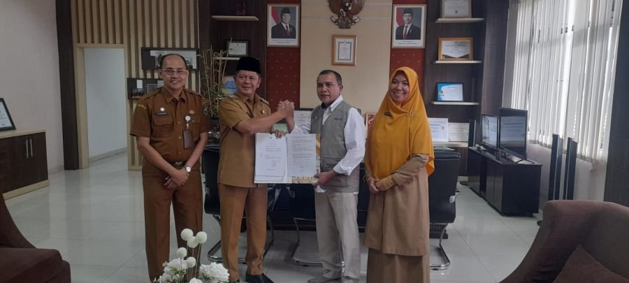 Bupati Welly Dorong Serapan Gabah Petani Diperkuat, Hibahkan Lahan untuk Bulog 