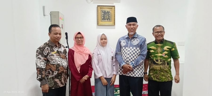 Busana Karya Pelajar SMK Sumbar akan Diperagakan di Paris, Gubernur Mahyeldi : Kebanggaan Luar Biasa