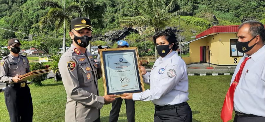 Cepat Tangani Kasus Perempuan dan Anak, Kapolres Padang Panjang Terima Penghargaan dari Kornas TRCPP