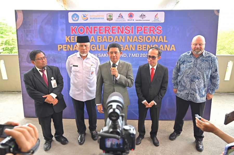 Dampingi Ka. BNPB, Gubernur Mahyeldi Rekomendasikan Kampus Unand Lokasi Utama Evakuasi Akhir Tsunami