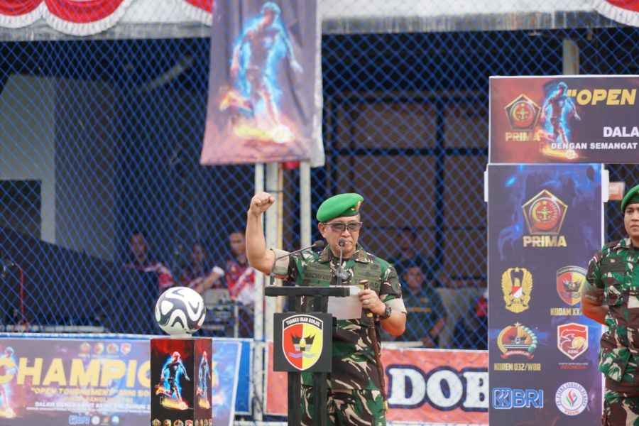 Danrem 032/Wbr Buka Turnamen Mini Soccer Piala Panglima TNI 2025