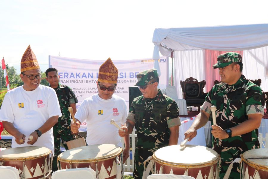 Danrem 032/Wbr Hadiri Gerakan Irigasi Bersih di Padang Pariaman