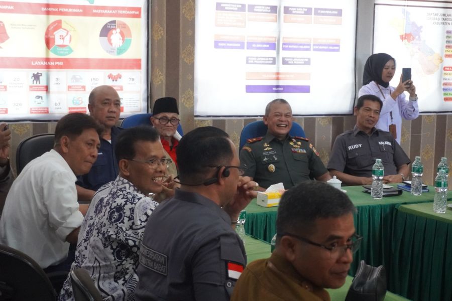 Danrem 032/Wbr Himbau Seluruh Unsur Berkolaborasi Antisipasi Dampak Erupsi Marapi