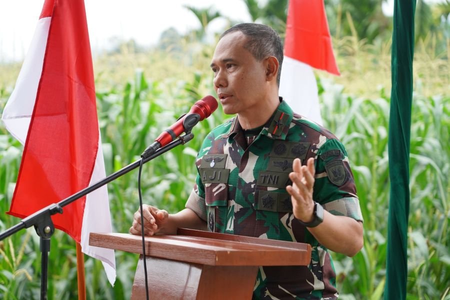 Danrem 032/Wbr Resmikan Jembatan Perintis Garuda Di Bonjol 