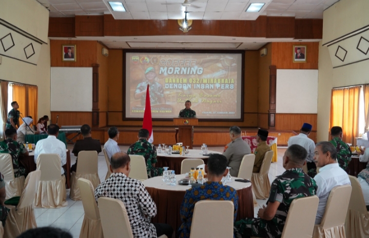 Danrem Brigjen TNI Rayen Obersyl Pimpin Pencanangan Zona Integritas di Korem 032/Wirabraja