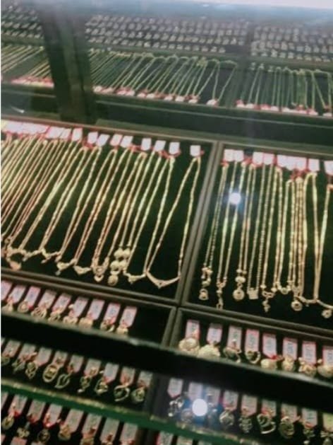 Daya Beli Masyarakat Terbatas, Harga Emas Lokal Belum Alami Lonjakan Signifikan 