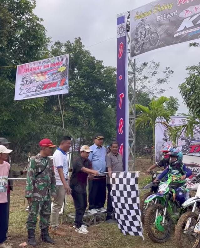 Dharmasraya, Kampung Surau Ajang Trail Adventure Bakti Sosial