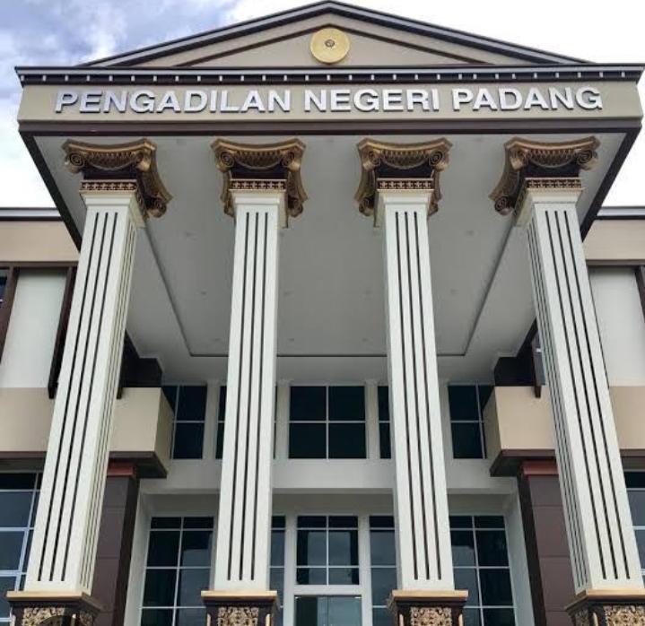 Diduga Melakukan Penipuan dan Pemalsuan Cek, PH Terdakwa Tidak Ajukan Eksepsi