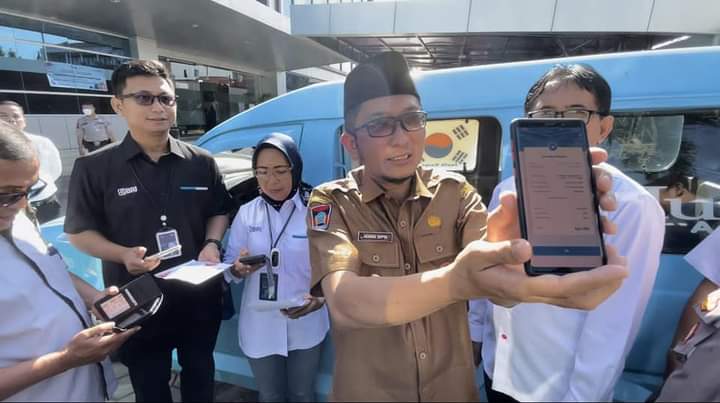 Dilaunching Wako Hendri Septa, Bayar Tarif Angkot di Padang Kini Bisa Pakai QRIS BRI