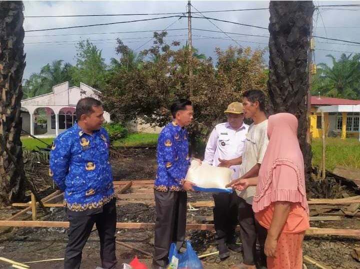 Dinasosp3appkb Berikan Bantuan Kepada Korban Kebakaran