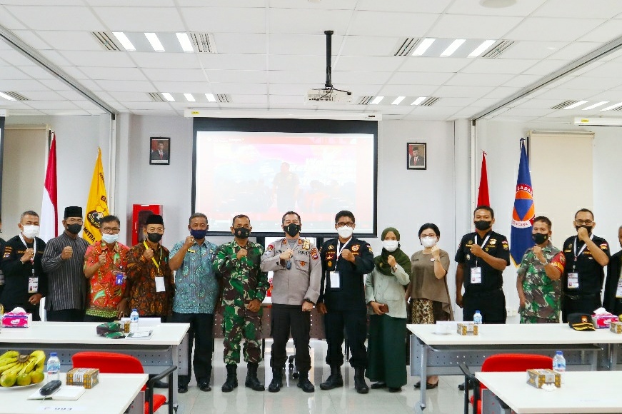 Dirbinmas Polda Sumbar Hadiri Diklatnas Bela Negara Senkom Mitra Polri 2021 di Padang