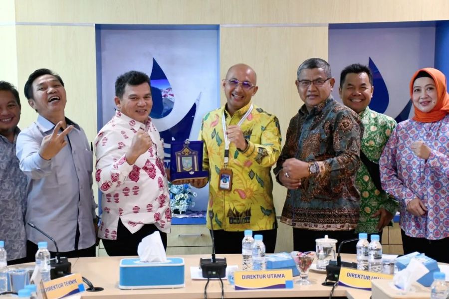 Dirut Perumda AM Kota Padang Terima Kunjungan Komisi II DPRD Kota Jambi