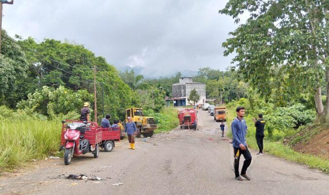 DLH Dharmasraya beri Sanksi 500 Ribu Bagi Masyarakat yang Buang Sampah Sembarangan