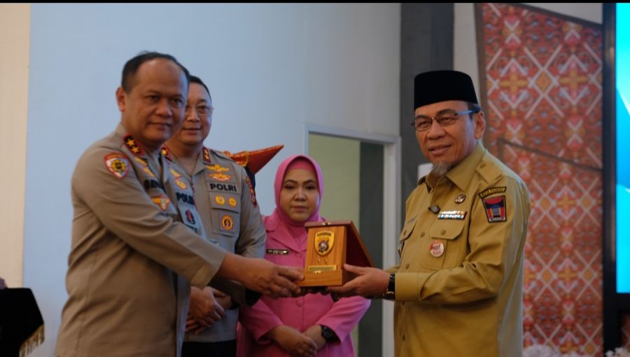 Donor Darah Dalam Rangka HUT Bhayangkara ke-79, Wakil Walikota Padang Beri Apresiasi Polda Sumbar