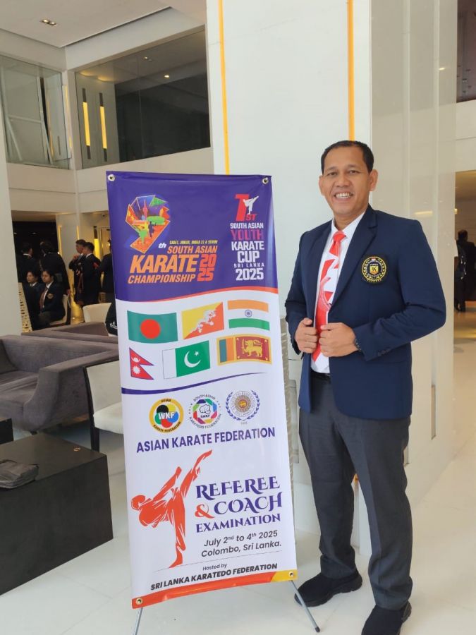 Dosen FIK UNP, Septri, S.Si., M.Pd., Resmi Menjadi Wasit Asian Karate-do Federation (AKF)