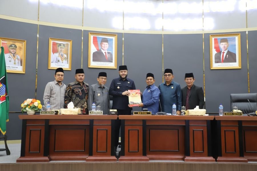 DPRD Padang Gelar Paripurna Penyampaian Ranperda Pertanggungjawaban APBD 2025 & Tetapkan Pokir 2027