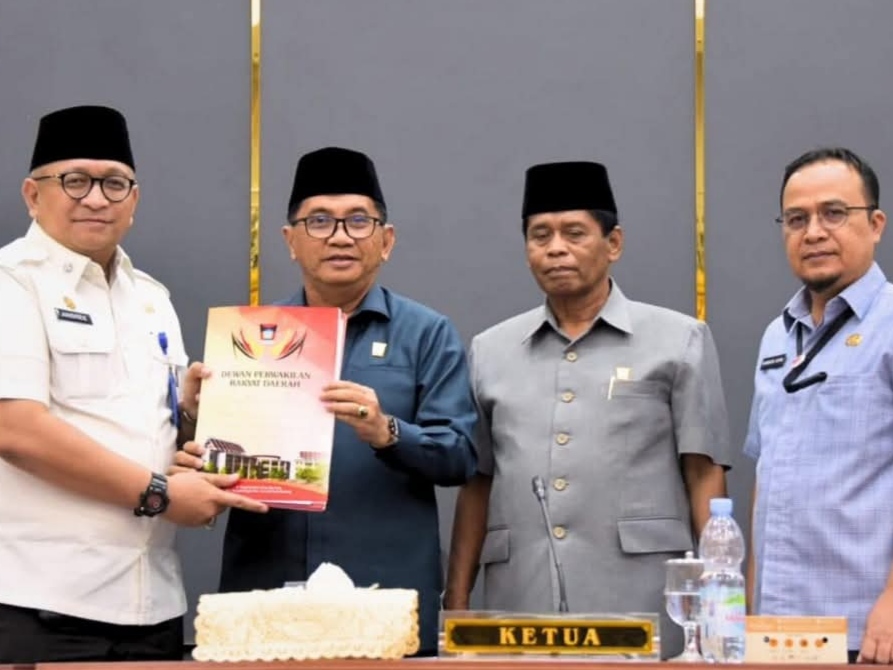 DPRD Kota Padang Gelar Rapat Paripurna: Tutup Masa Sidang II dan Buka Masa Sidang III Tahun 2025