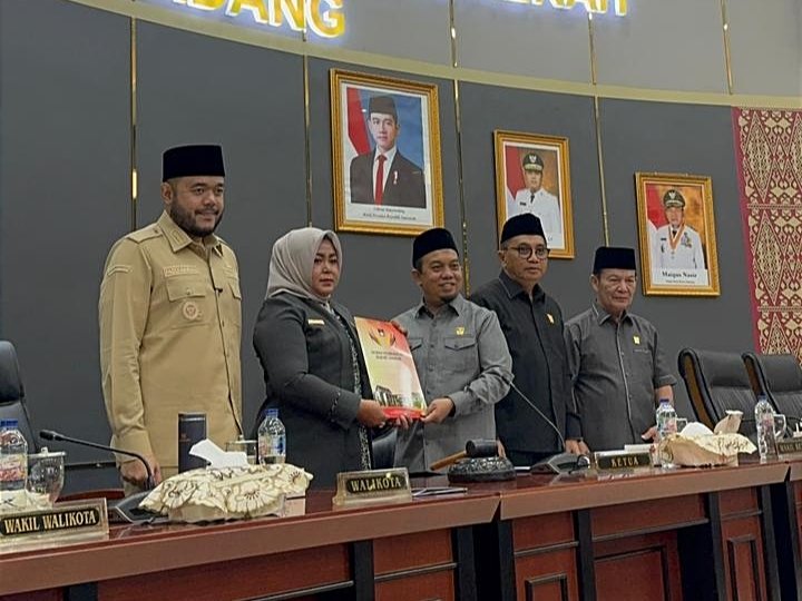 DPRD Kota Padang Gelar Rapat Paripurna Tutup Masa Sidang III dan Buka Masa Sidang I 2026